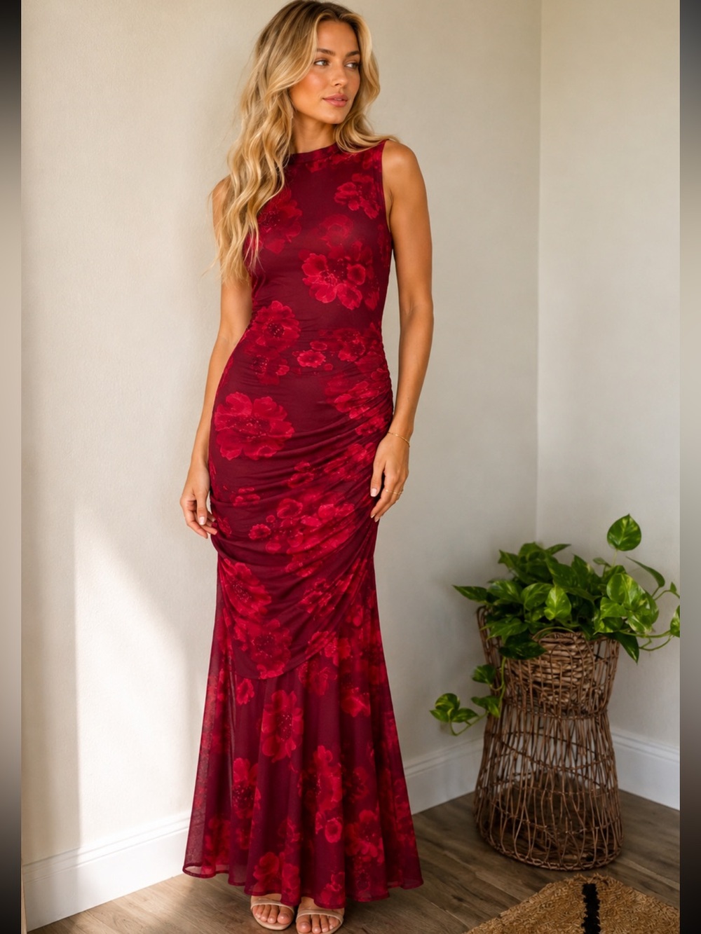 NWT ✧❤️ Sincerely Jules ❤️✧ Ruched Floral Orchid Maxi Dress M